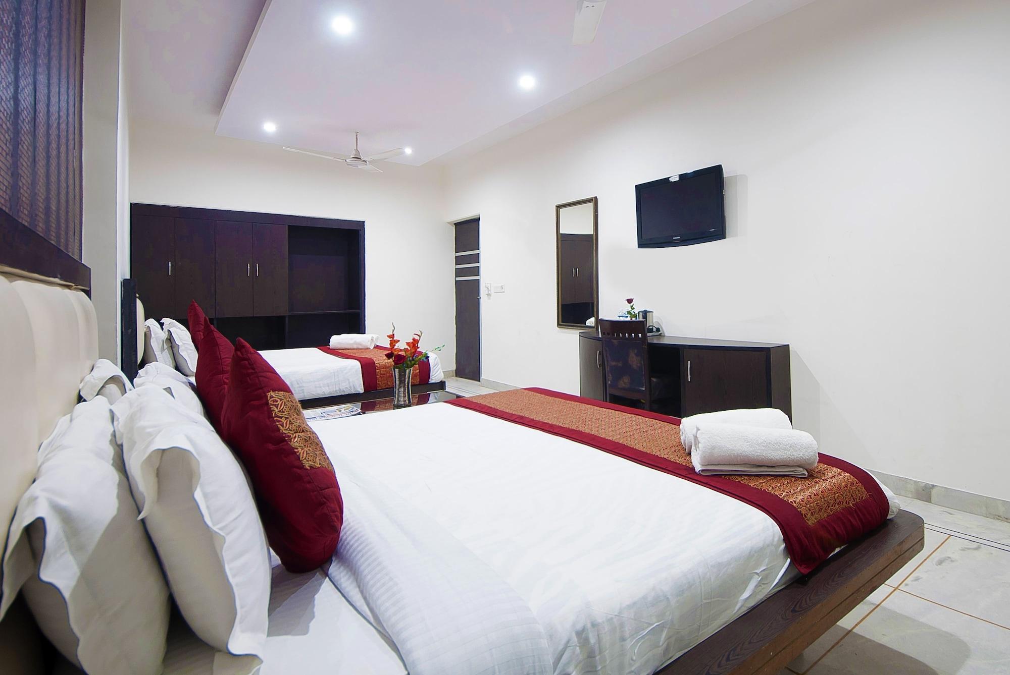 Hotel Apra Inn 뉴델리 외부 사진