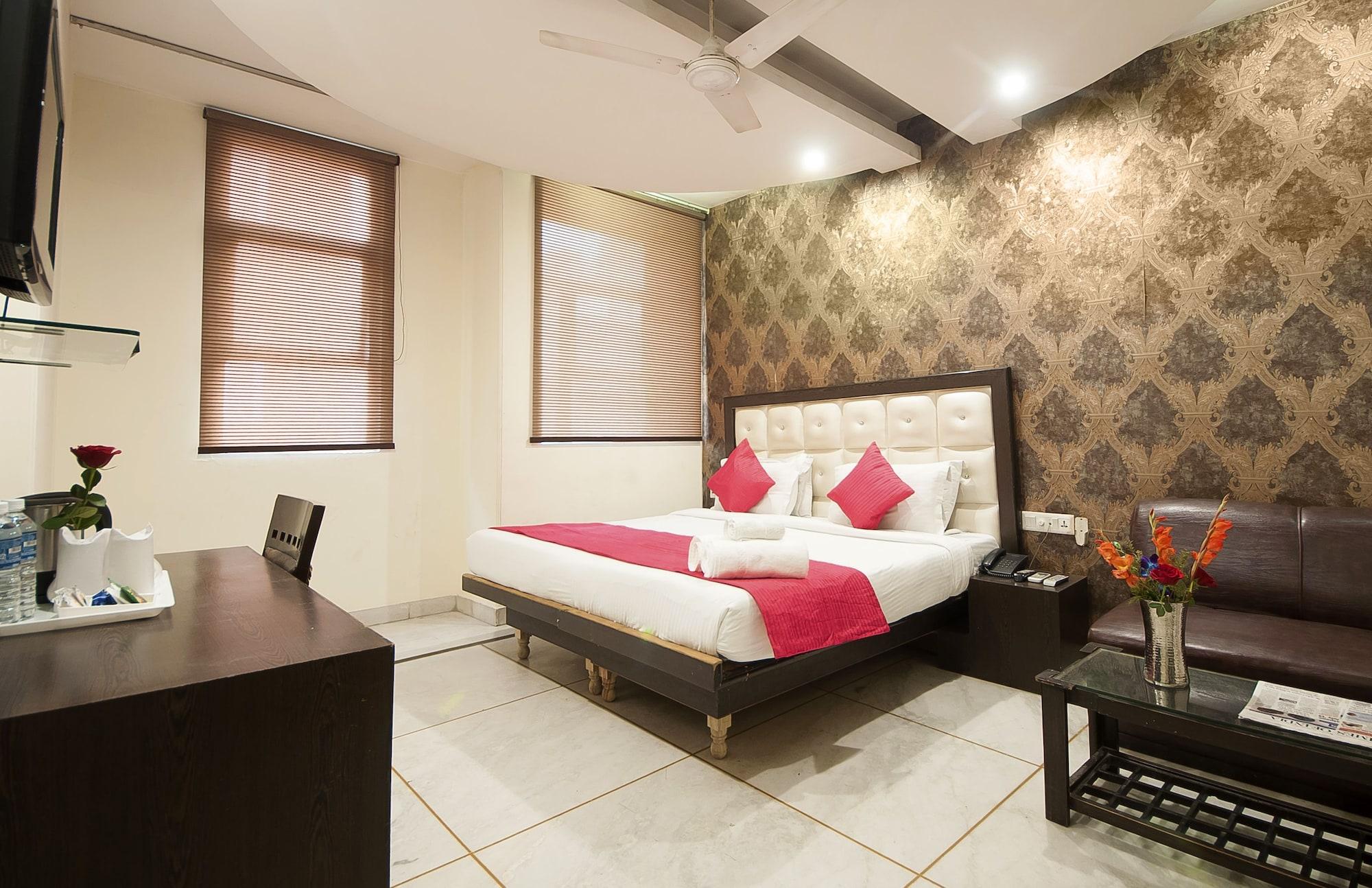 Hotel Apra Inn 뉴델리 외부 사진
