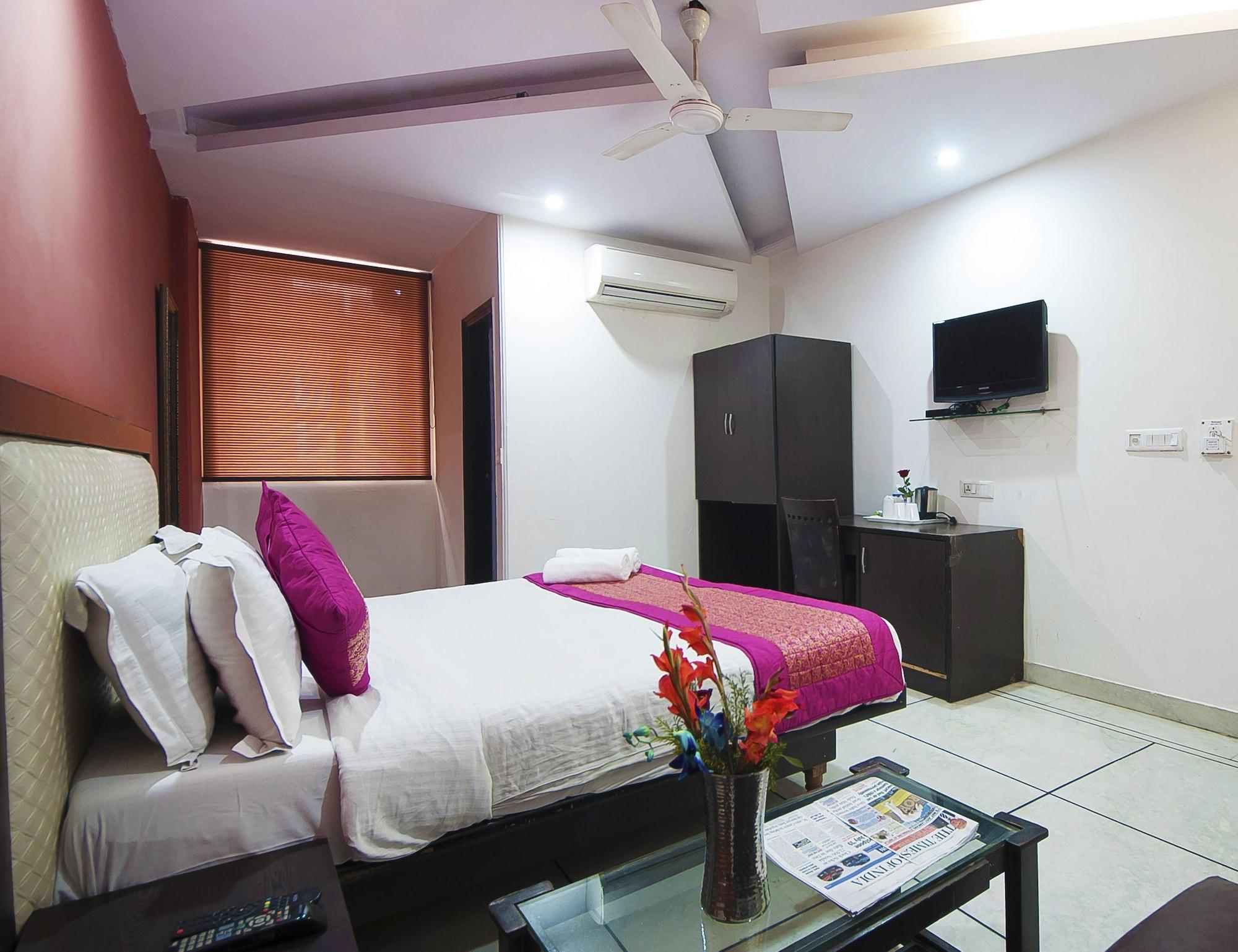 Hotel Apra Inn 뉴델리 외부 사진