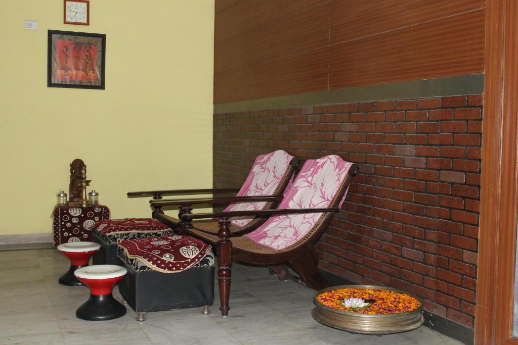 Hotel Apra Inn 뉴델리 외부 사진